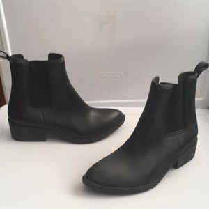 Jeffrey Campbell Havana Last Chelsea Rain boots